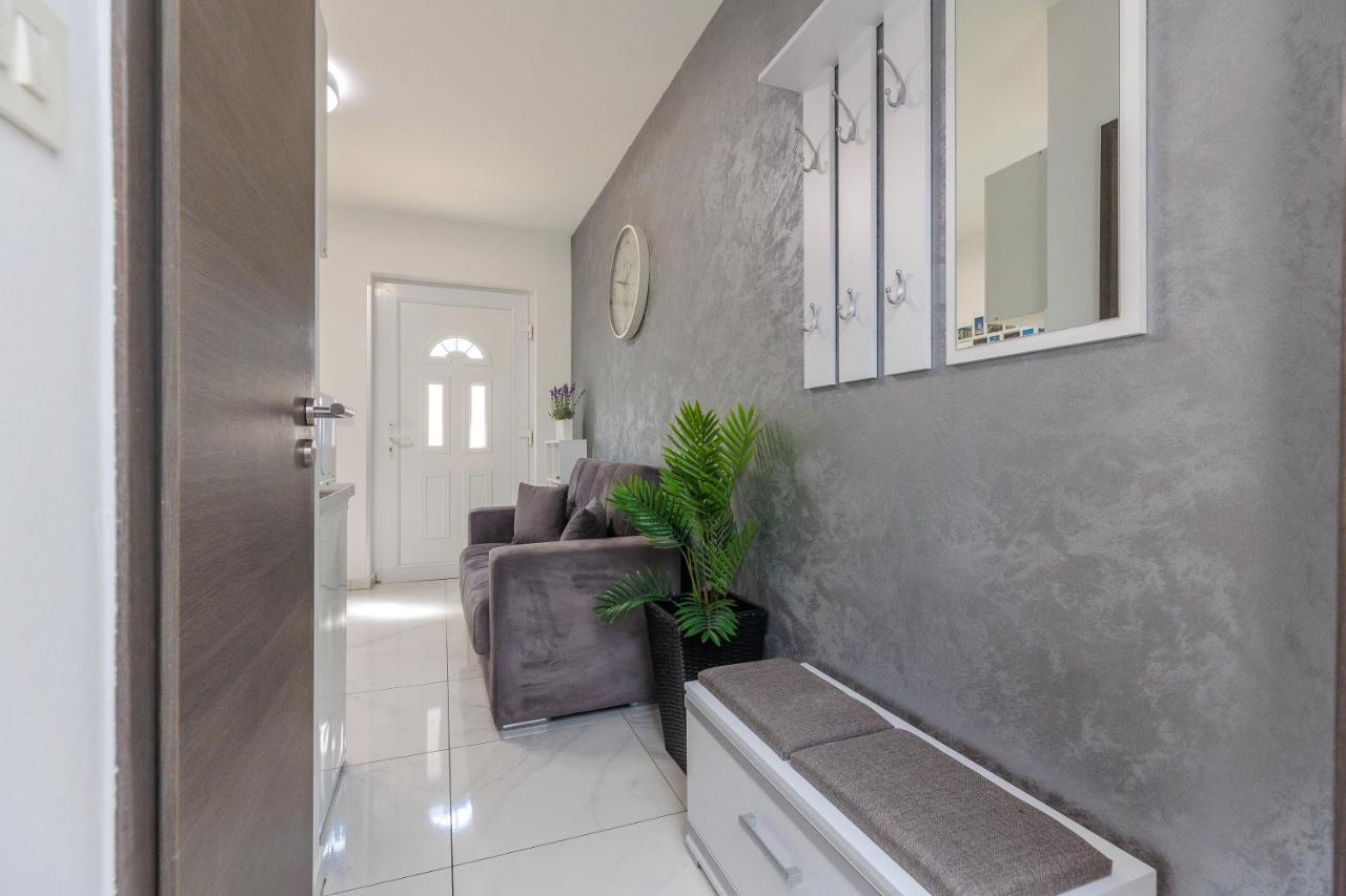 Apartment Ema Zadar Extérieur photo